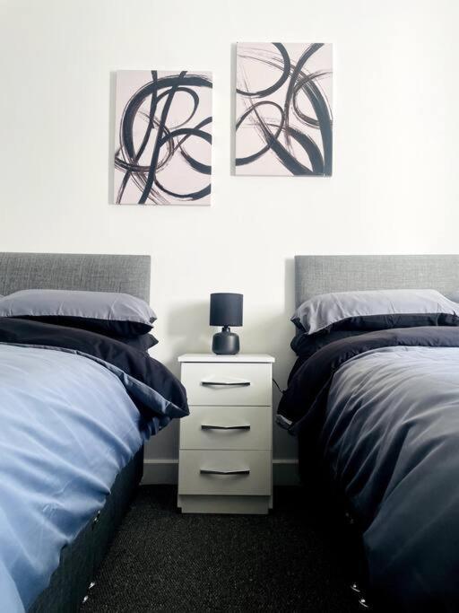 #2Bs 1 Bed Serviced Apartment Derby Buitenkant foto